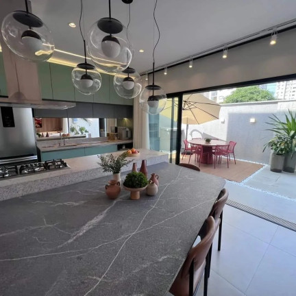 Imagem Casa de Condomínio com 3 Quartos à Venda, 180 m² em Faiçallville - Goiania