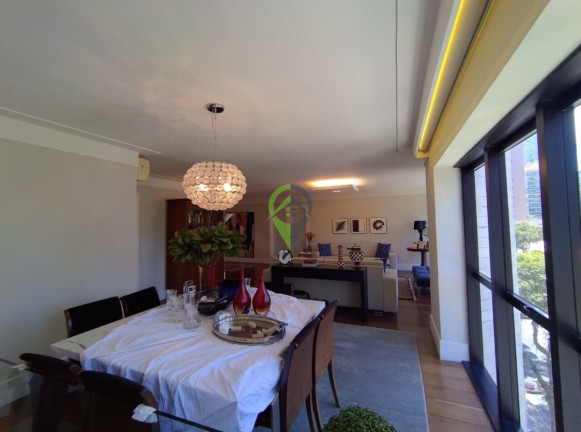 Imagem Apartamento com 4 Quartos à Venda, 319 m² em Gonzaga - Santos Imagem Apartamento com 4 Quartos à Venda, 319 m² em Gonzaga - Santos