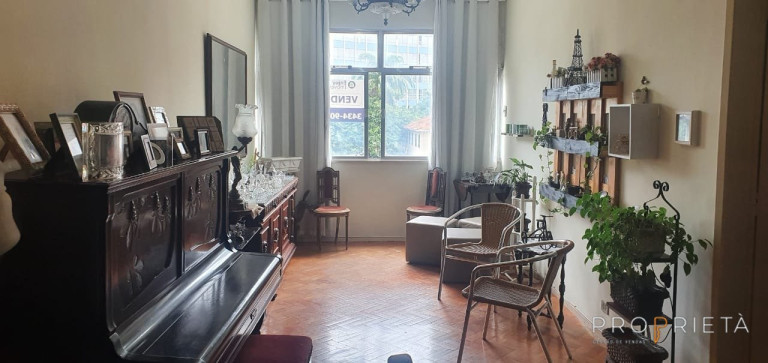Imagem Apartamento com 3 Quartos à Venda, em Lagoa - Rio De Janeiro Imagem Apartamento com 3 Quartos à Venda, em Lagoa - Rio De Janeiro