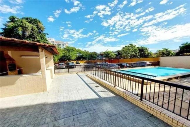 Imagem Apartamento com 2 Quartos à Venda, 68 m² em Taquara - Rio De Janeiro