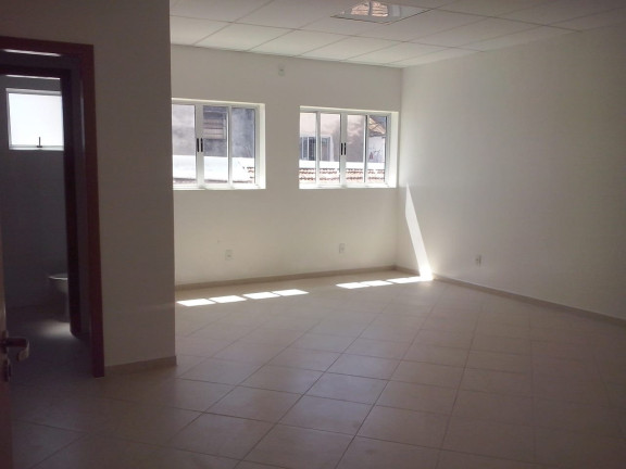Sala Comercial para Alugar, 34 m² em Centro - Pindamonhangaba