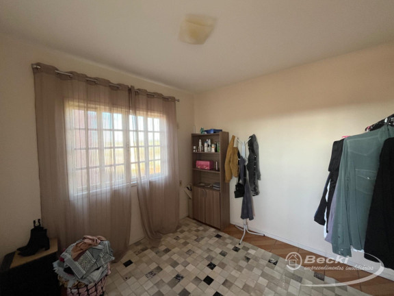 Imagem Casa com 4 Quartos à Venda, 219 m² em Floresta - Joinville