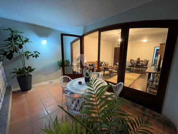 Apartamento com 3 Quartos à Venda, 140 m² em Pitangueiras - Guarujá