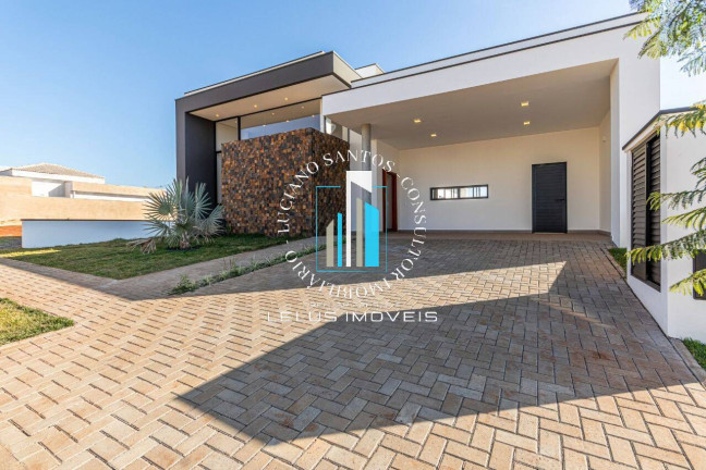Casa com 3 Quartos à Venda, 400 m² em Portal Ville Gardênia - Boituva