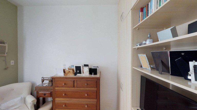 Imagem Apartamento com 4 Quartos à Venda,  em Leblon - Rio De Janeiro