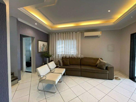 Imagem Casa com 4 Quartos à Venda, 250 m² em Nossa Senhora Das Graças - Porto Velho Imagem Casa com 4 Quartos à Venda, 250 m² em Nossa Senhora Das Graças - Porto Velho