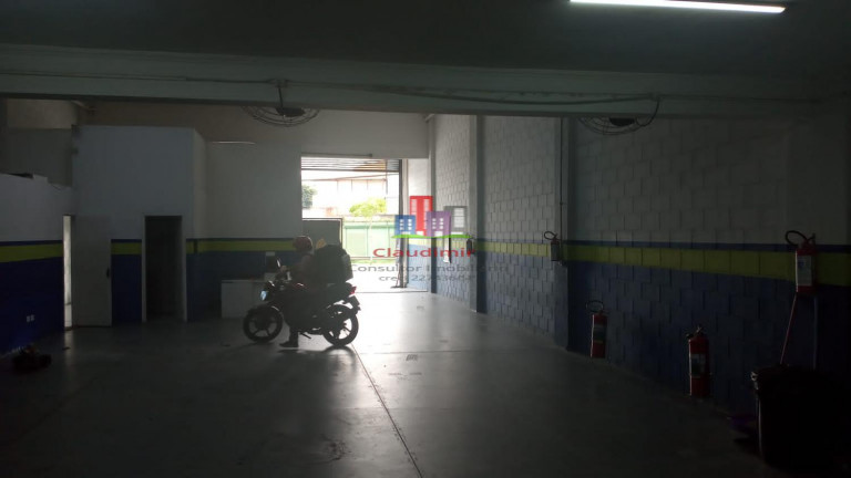 Imagem Galpão à Venda ou Locação, 250 m² em Vila Guilhermina - São Paulo Imagem Galpão à Venda ou Locação, 250 m² em Vila Guilhermina - São Paulo