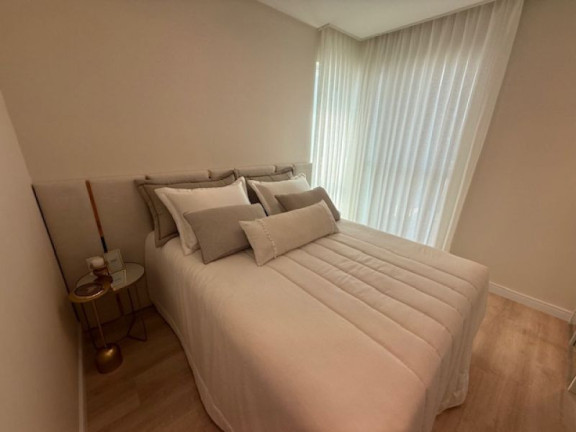 Imagem Apartamento com 3 Quartos à Venda, 135 m² em Centro - Balneário Camboriú Imagem Apartamento com 3 Quartos à Venda, 135 m² em Centro - Balneário Camboriú