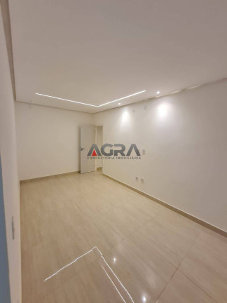 Imagem Casa com 4 Quartos à Venda, 142 m² em Alto Do Boa Vista - Vitória Da Conquista