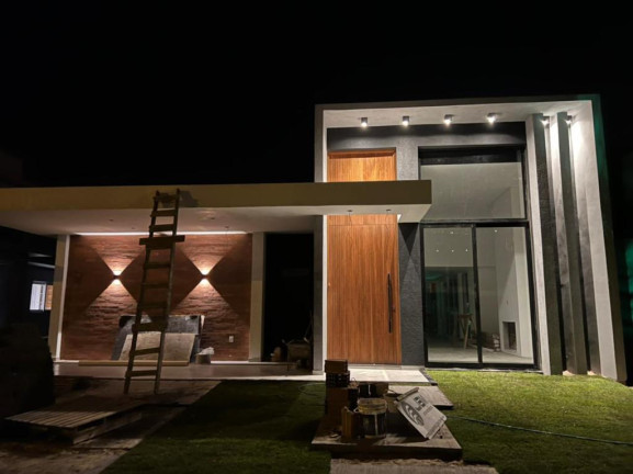 Imagem Casa com 4 Quartos à Venda, 200 m² em Centro - Capao Da Canoa
