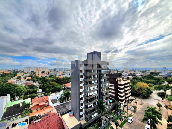 Imagem Imóvel com 3 Quartos à Venda, 312 m² em Jardim Itu - Porto Alegre Imagem Imóvel com 3 Quartos à Venda, 312 m² em Jardim Itu - Porto Alegre