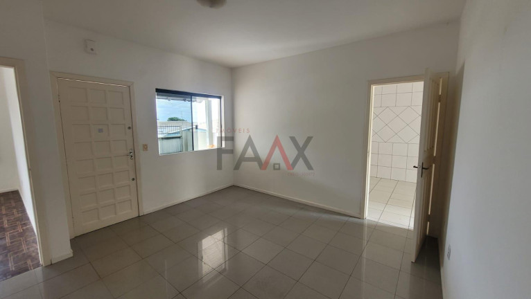 Imagem Casa com 3 Quartos para Alugar, em Santa Cruz - Guarapuava Imagem Casa com 3 Quartos para Alugar, em Santa Cruz - Guarapuava