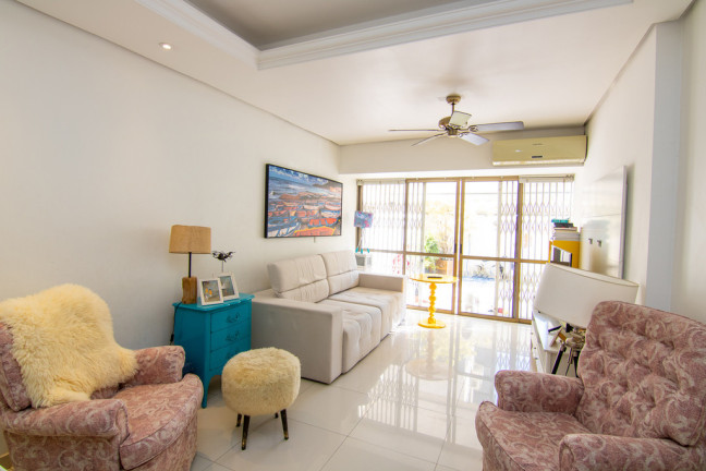 Imagem Apartamento com 2 Quartos à Venda, 134 m² em Petrópolis - Porto Alegre
