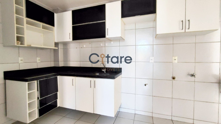 Imagem Casa de Condomínio com 3 Quartos à Venda,  em Lagoa Redonda - Fortaleza