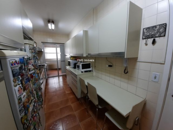 Imagem Imóvel com 3 Quartos à Venda, 144 m² em Moema - São Paulo