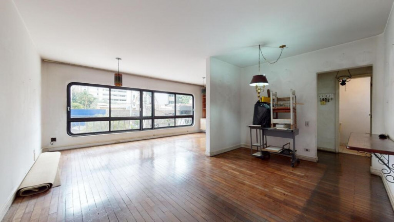 Imóvel com 3 Quartos à Venda, 128 m² em Vila Nova Conceição - São Paulo