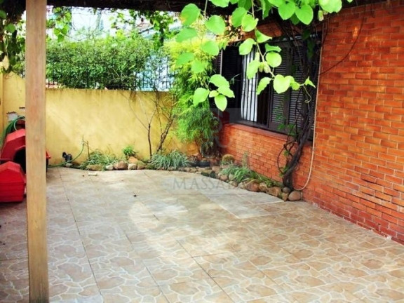 Imagem Casa com 4 Quartos à Venda, 224 m² em Santa Maria Goretti - Porto Alegre Imagem Casa com 4 Quartos à Venda, 224 m² em Santa Maria Goretti - Porto Alegre