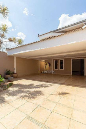 Imagem Sobrado com 3 Quartos à Venda, 238 m² em Jardim Atlântico - Goiânia