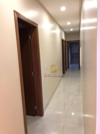 Imagem Casa com 4 Quartos à Venda, 212 m² em Residencial Goiânia Golfe Clube - Goiânia Imagem Casa com 4 Quartos à Venda, 212 m² em Residencial Goiânia Golfe Clube - Goiânia