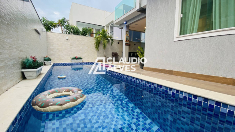 Imagem Casa de Condomínio com 4 Quartos à Venda, 260 m² em Papagaio - Feira De Santana Imagem Casa de Condomínio com 4 Quartos à Venda, 260 m² em Papagaio - Feira De Santana