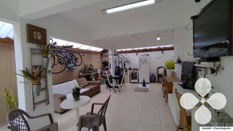 Imagem Imóvel com 4 Quartos à Venda, 220 m² em Marapé - Santos Imagem Imóvel com 4 Quartos à Venda, 220 m² em Marapé - Santos
