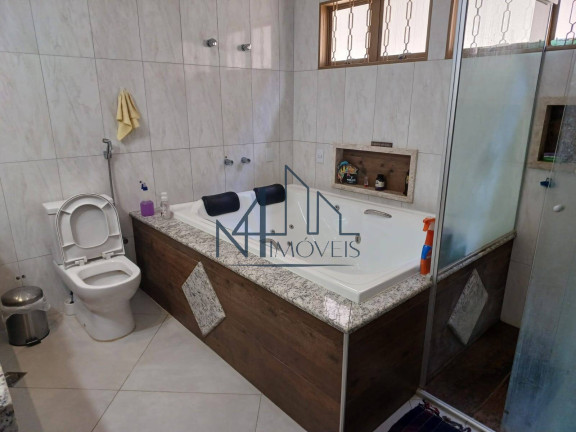 Imagem Casa com 3 Quartos à Venda, 360 m² em Parque Santa Cecília - Aparecida De Goiânia Imagem Casa com 3 Quartos à Venda, 360 m² em Parque Santa Cecília - Aparecida De Goiânia