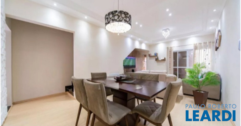 Imagem Sobrado com 2 Quartos à Venda, 153 m² em Vila Floresta - Santo André Imagem Sobrado com 2 Quartos à Venda, 153 m² em Vila Floresta - Santo André