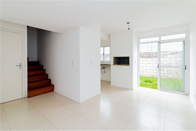 Imagem Casa com 3 Quartos à Venda, em Jardim Itu - Porto Alegre Imagem Casa com 3 Quartos à Venda, em Jardim Itu - Porto Alegre