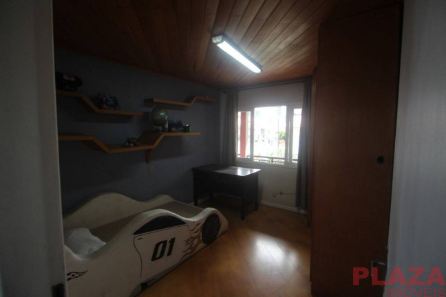 Imagem Casa com 9 Quartos à Venda, 260 m² em Centro - Balneário Camboriú