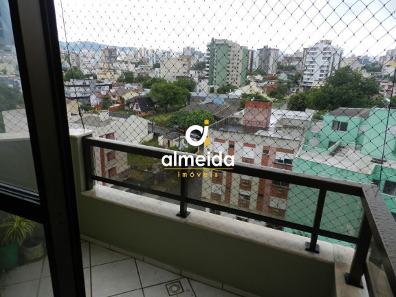Imagem Apartamento com 3 Quartos à Venda, 178 m² em Nossa Senhora Medianeira - Santa Maria