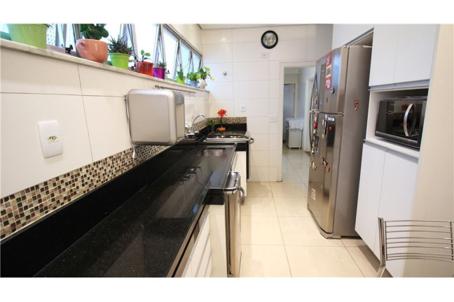 Imagem Apartamento com 3 Quartos à Venda, 143 m² em Pinheiros - São Paulo Imagem Apartamento com 3 Quartos à Venda, 143 m² em Pinheiros - São Paulo