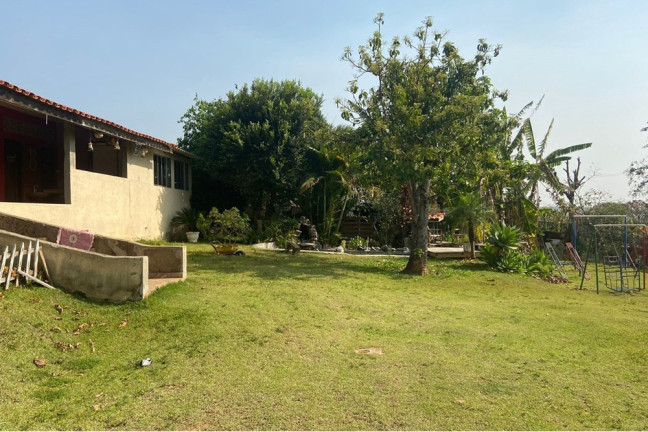 Imagem Imóvel com 2 Quartos para Alugar, 1.000 m² em Arco íris - Salto De Pirapora Imagem Imóvel com 2 Quartos para Alugar, 1.000 m² em Arco íris - Salto De Pirapora