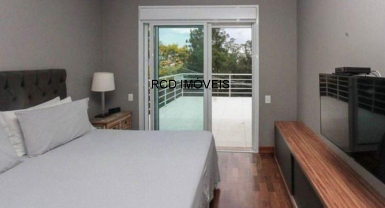 Imagem Sobrado com 4 Quartos à Venda,  em Parque Dos Príncipes - São Paulo