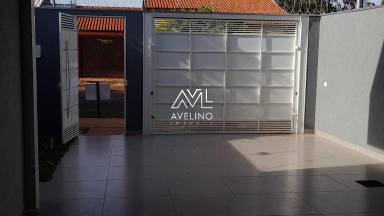 Imagem Casa com 3 Quartos à Venda, 130 m² em Parque Residencial Rita Vieira - Campo Grande