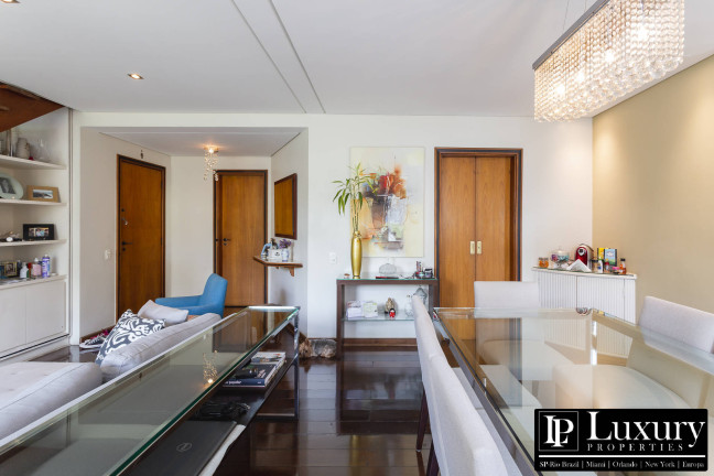 Imagem Apartamento com 2 Quartos à Venda, 137 m² em Pinheiros - São Paulo Imagem Apartamento com 2 Quartos à Venda, 137 m² em Pinheiros - São Paulo