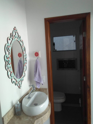 Imagem Casa de Condomínio com 3 Quartos à Venda, 210 m² em Piracangaguá - Taubaté