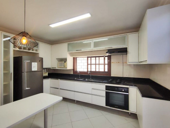 Imagem Casa com 3 Quartos à Venda, 265 m² em Ipitanga - Lauro De Freitas Imagem Casa com 3 Quartos à Venda, 265 m² em Ipitanga - Lauro De Freitas