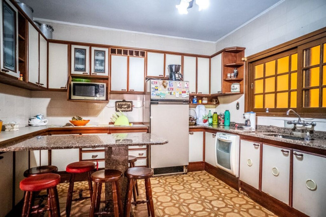Imagem Casa com 3 Quartos à Venda, 247 m² em Jardim Planalto - Porto Alegre