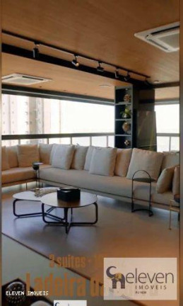 Imagem Apartamento com 3 Quartos à Venda, 195 m² em Barra - Salvador Imagem Apartamento com 3 Quartos à Venda, 195 m² em Barra - Salvador