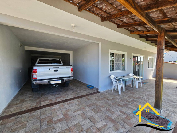 Imagem Casa com 3 Quartos à Venda, 360 m² em Salinas - Balneário Barra Do Sul Imagem Casa com 3 Quartos à Venda, 360 m² em Salinas - Balneário Barra Do Sul