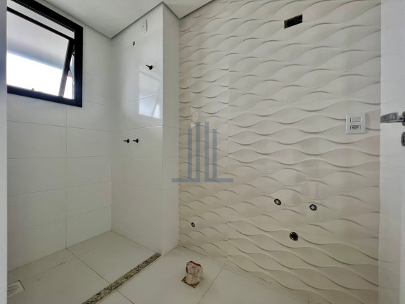 Imagem Cobertura com 4 Quartos à Venda, 234 m² em Nossa Senhora Medianeira - Santa Maria Imagem Cobertura com 4 Quartos à Venda, 234 m² em Nossa Senhora Medianeira - Santa Maria