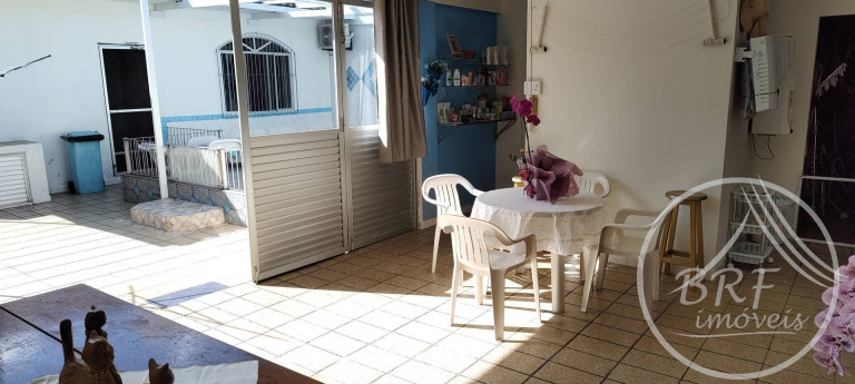 Imagem Casa com 3 Quartos à Venda, 165 m² em Barreiros - São José Imagem Casa com 3 Quartos à Venda, 165 m² em Barreiros - São José