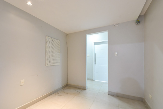 Imagem Casa com 4 Quartos à Venda, 205 m² em Vila Congonhas - São Paulo