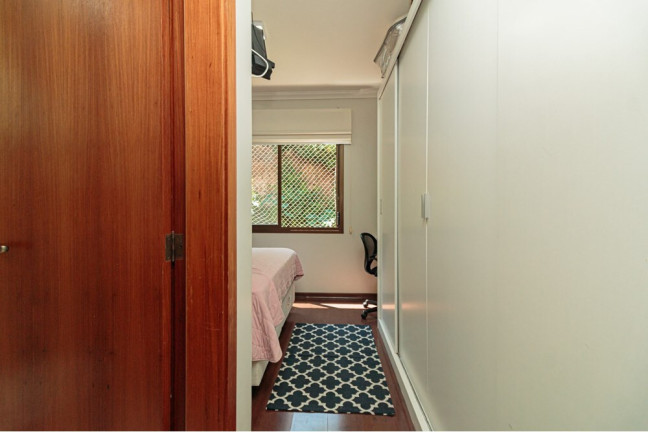 Imagem Apartamento com 2 Quartos à Venda, 68 m² em Menino Deus - Porto Alegre Imagem Apartamento com 2 Quartos à Venda, 68 m² em Menino Deus - Porto Alegre