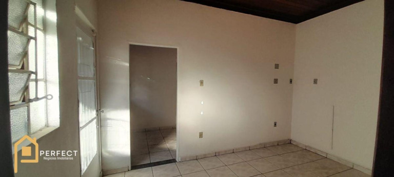 Imagem Casa com 2 Quartos à Venda, 170 m² em Jardin Ana Emilia - Taubaté Imagem Casa com 2 Quartos à Venda, 170 m² em Jardin Ana Emilia - Taubaté