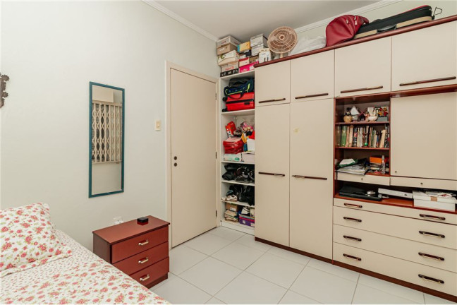 Imagem Imóvel com 2 Quartos à Venda,  em Menino Deus - Porto Alegre