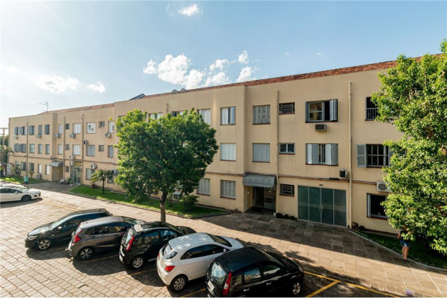 Imagem Imóvel com 2 Quartos à Venda, em Passo Da Areia - Porto Alegre Imagem Imóvel com 2 Quartos à Venda, em Passo Da Areia - Porto Alegre