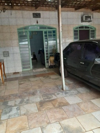 Casa com 3 Quartos à Venda, 208 m² em Samambaia Norte (samambaia) - Brasília
