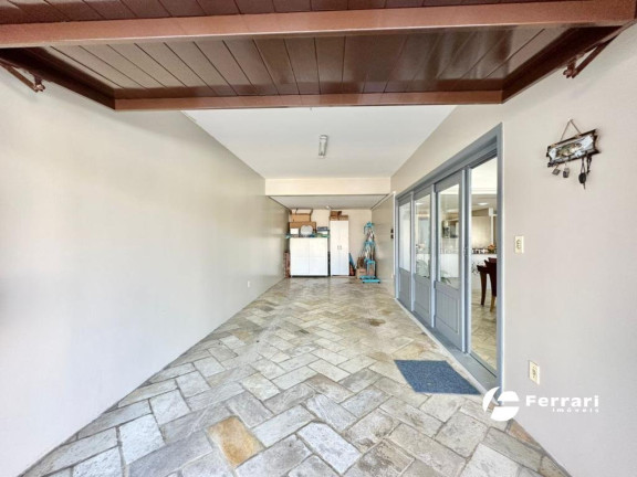Imagem Casa com 3 Quartos à Venda, 266 m² em Rainha Do Mar - Capao Da Canoa