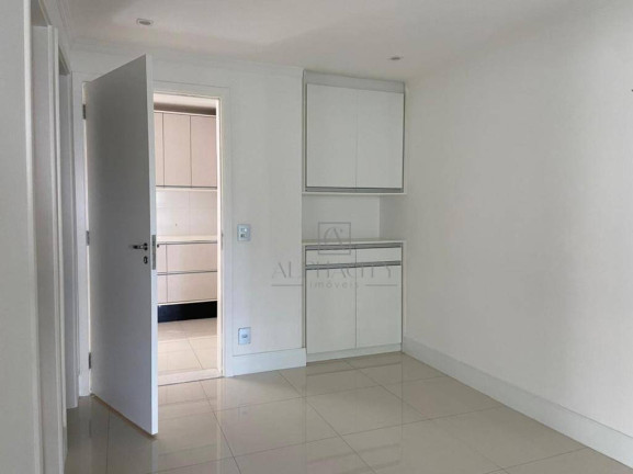 Imagem Apartamento com 3 Quartos à Venda, 235 m² em Alphaville - Barueri Imagem Apartamento com 3 Quartos à Venda, 235 m² em Alphaville - Barueri